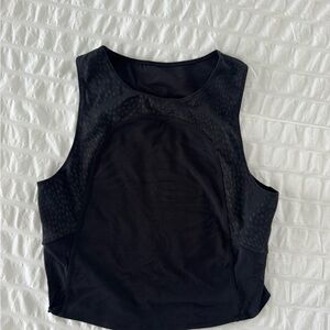Black Lululemon muscle tank. Reflective sides. Small